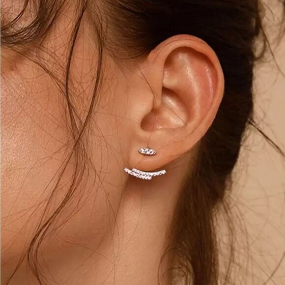 Elegant Silver Curve Earrings N1012 - Picture 1 of 2